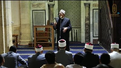 مشرف الرواق الأزهري: القرآن خير الأمة ومن أسباب تفضيل رمضان على الشهور الأخرى 