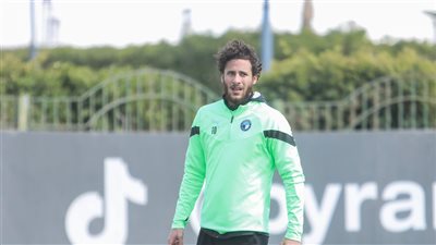 بيراميدز يستعيد إسلام عيسي ومحاولات لتجهيز رمضان صبحي أمام إنبي بكأس الرابطة