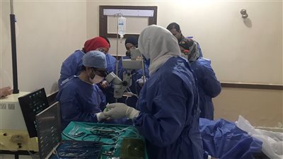 للمرة الأولى إجراء عملية إزالة المياه البيضاء بجهاز الفاكو وزرع عدسة لينة