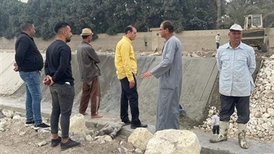 رئيس حي الهرم يتفقد أعمال تطوير وتأهيل ترعة المنصورية (صور)  