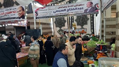 إقبال كبير من مواطني البحيرة على معارض أهلا رمضان (صور)