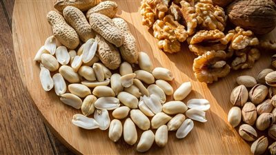 أسعار المكسرات وياميش رمضان في أسواق المنيا 