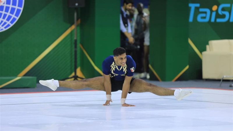 منتخب الجمباز، فيتو