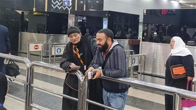 وفاة معتمرة من المنوفية في الطائرة قبل وصولها الأراضي المقدسة