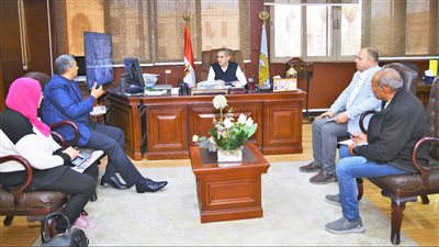 محافظ الغربية يتابع موقف تطوير طريق طنطا المحلة