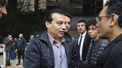 إيهاب توفيق وحميد الشاعري في عزاء والد محمد رحيم (صور) 