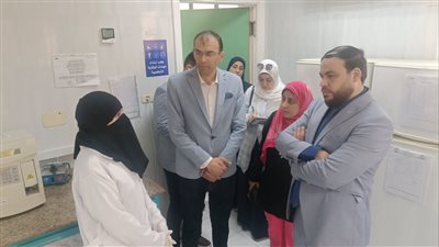 وكيل صحة الإسماعيلية يتفقد مستشفى الأورام لمتابعة تقديم الخدمات العلاجية للمرضى 