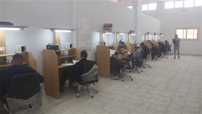 ختام برنامج للتدريب المهني على صيانة المحمول بالأقصر