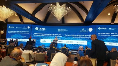 وصول هالة السعيد ورضا حجازي لحفل إطلاق 5 مدارس دولية للتكنولوجيا التطبيقية