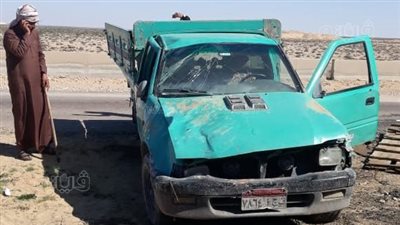 إصابة 5 أشخاص في انقلاب سيارة ربع نقل بطريق محور الضبعة (أسماء)