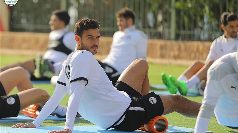 حمدي فتحي لاعب وسط