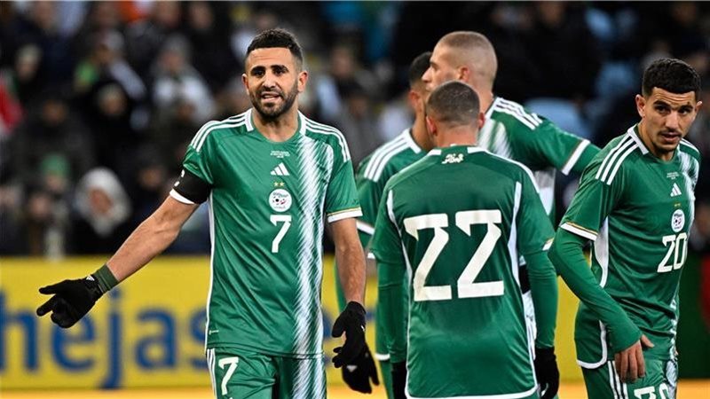  منتخب الجزائر أمام