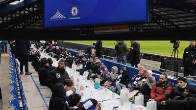 استمرار إقامة موائد الإفطار داخل نادي تشيلسي الإنجليزي (صور)