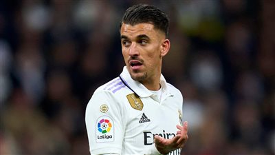 رغم موافقة ريال مدريد، سيبايوس يوجه صدمة إلى مارسيليا الفرنسي