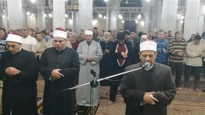 صلاة سادس تراويح بمسجد السيد البدوي تتسم بأجواء إيمانية عالية ( صور )