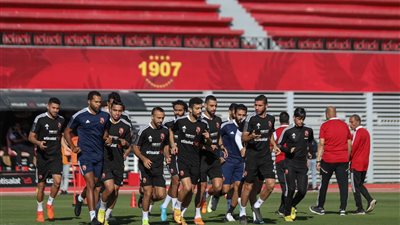 الأهلي يستأنف تدريباته اليوم استعدادًا لمواجهة الهلال السوداني 