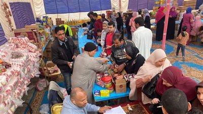 معرض لا للغلاء فى نهطاى بالغربية يرفع شعارا كل السلع متوفرة (صور)