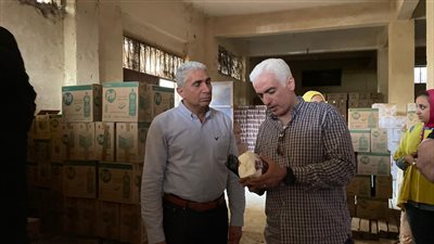 سكرتير محافظة الإسماعيلية يتفقد مخازن التموين للتأكد من توافر السلع الإستراتيجية