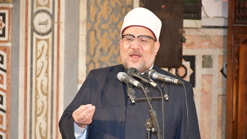 وزير الأوقاف الدكتور