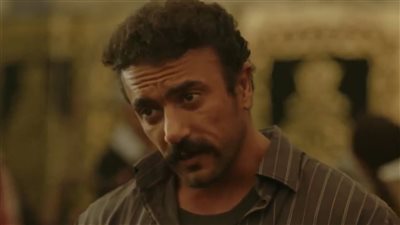 أحمد العوضي عن مشهد الكفن بمسلسل ضرب نار: رسالة بالعنف مش حل
