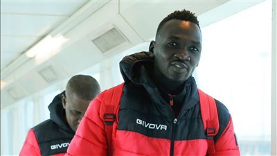 بعثة المريخ السوداني تصل إلى القاهرة استعدادا لمواجهة الزمالك (صور)