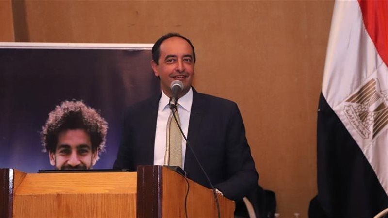 عمرو عثمان، مدير