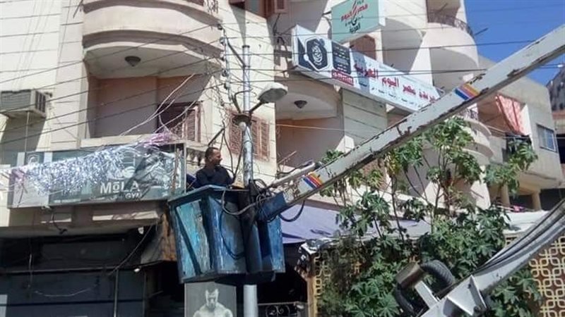 صيانة اعمدة الانارة