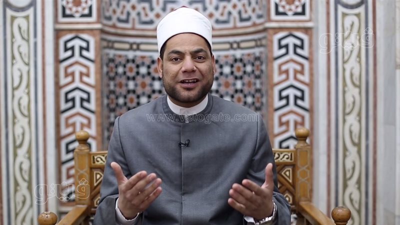 الدكتور مصطفى عبد