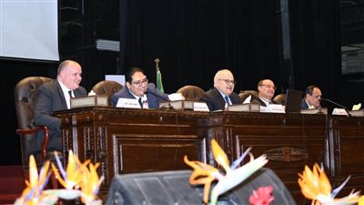 الخشت يكشف تفاصيل مشروع تطوير العلوم.. إنشاء وادى جامعة القاهرة للتكنولوجيا 