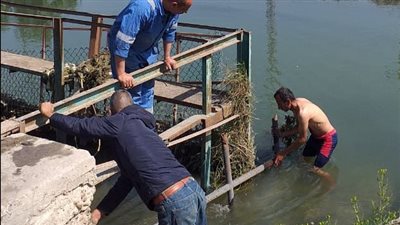 رئيس مياه القناة: الانتهاء من تطهير جميع مآخذ محطات القنطرة غرب