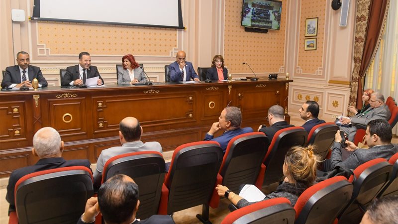 لجنة السياحة والطيران