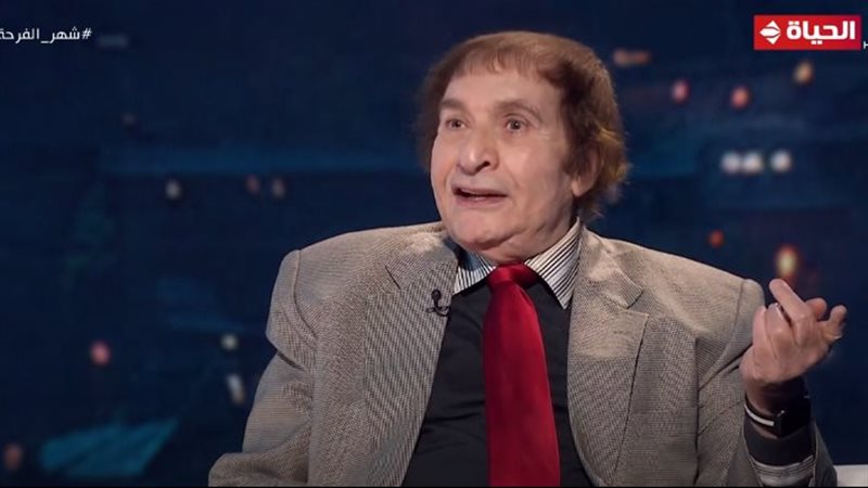 الفنان محيى إسماعيل،