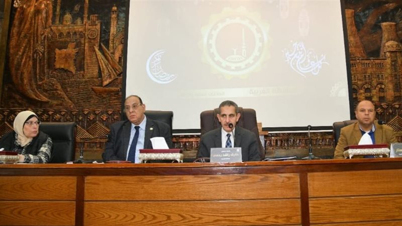 خلال ترأسه اجتماع