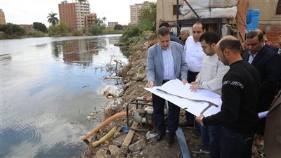 محافظ المنوفية يتفقد الأعمال الإنشائية لكوبري المشاة وممشى شبين الكوم الجديد