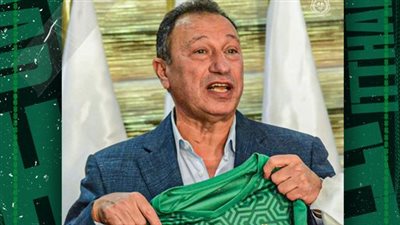 الخطيب يطمئن الجميع على صحته مؤكدا تعافيه تدريجيا