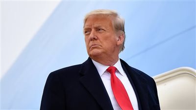 ترامب ينتقد زيارة ماكرون إلى بكين: يتذلل من أجل الصين