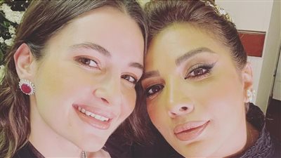 أصالة نصري تحتفل بمرور عام على زفاف ابنتها شام الذهبي