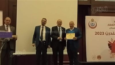 تكريم مسئول الصدر بصحة الشرقية في اليوم العالمي للدرن (صور)