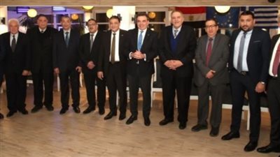 الغرفة التجارية بالإسكندرية تناقش آليات دعم الهجرة الشرعية لأوروبا 