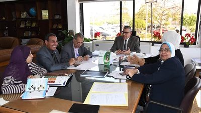 جامعة قناة السويس تناقش آليات تنفيذ الاستراتيجية الوطنية للملكية الفكرية 