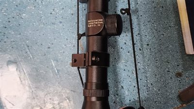 ضبط منظار ممنوع حيازته مع راكب في مطار القاهرة 