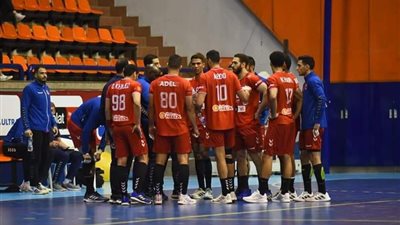 رجال يد الأهلى، يفوز على سبورتنج في بطولة الدوري