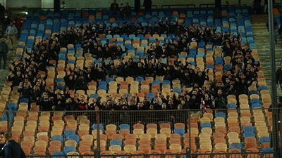 حزن ظاهر على جماهير الزمالك اعتراضا على الخروج من دوري أبطال أفريقيا (فيديو) 