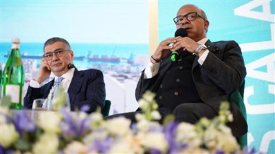 إبراهيم عشماوي: قناة السويس تجذب تجارة عالمية بـ 3 تريليون دولار سنويا 