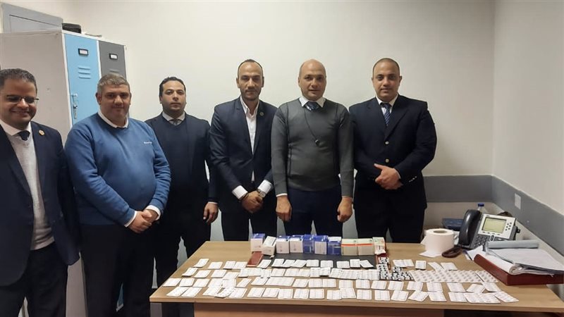 المضبوطات بحوزة رجال