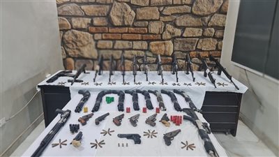 حملة أمنية بأسيوط تضبط 31 قطعة سلاح ناري و4 قضايا مخدرات