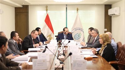 الرعاية الصحية: صرف بدل إضافي للعاملين بالمراكز ووحدات طب الأسرة بالمناطق النائية