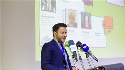 سفير «الألم اليمني» إلى الإنسانية.. كيف استطاع هشام الغيلي إبهار علماء الغرب؟ 