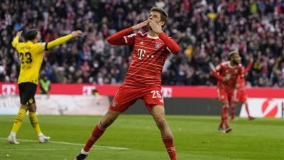 هدف كوميدي في قمة بايرن ميونخ ضد دورتموند بالدوري الألماني (فيديو)