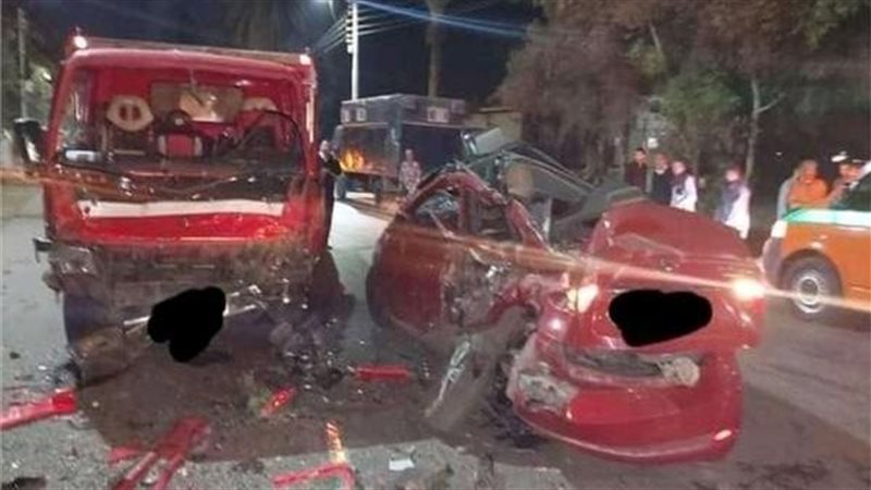 تصادم سيارتي نقل،
